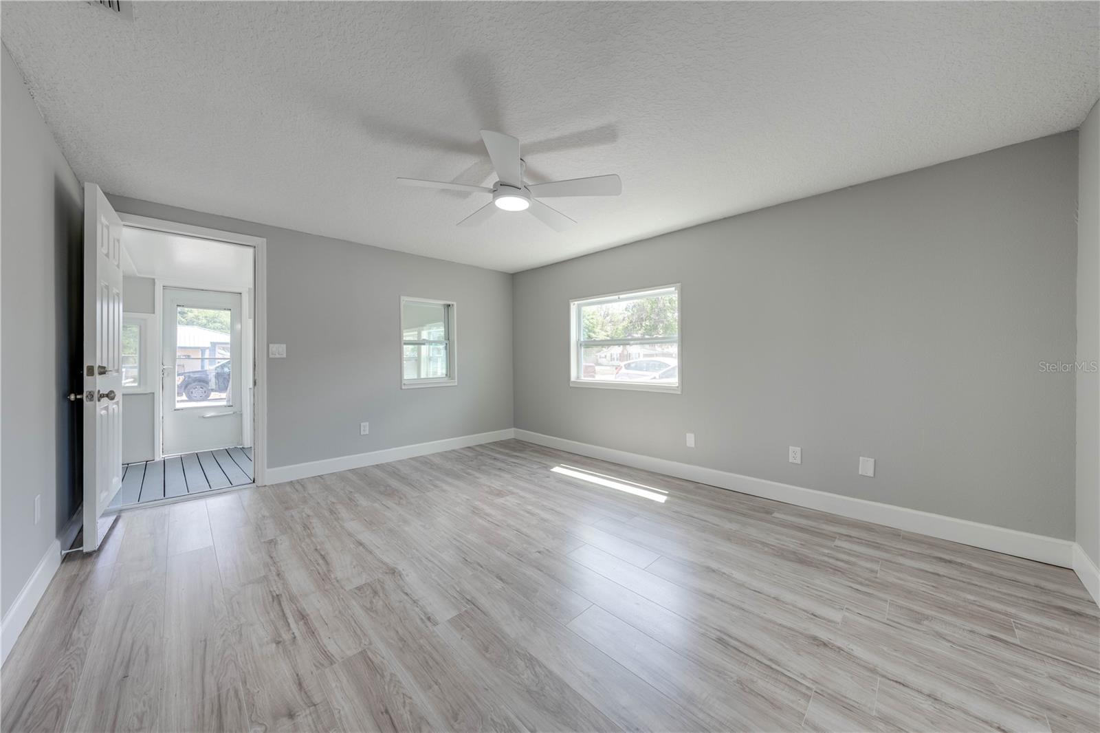 1114 VIRGINIA AVE, ST CLOUD, FL, 34769