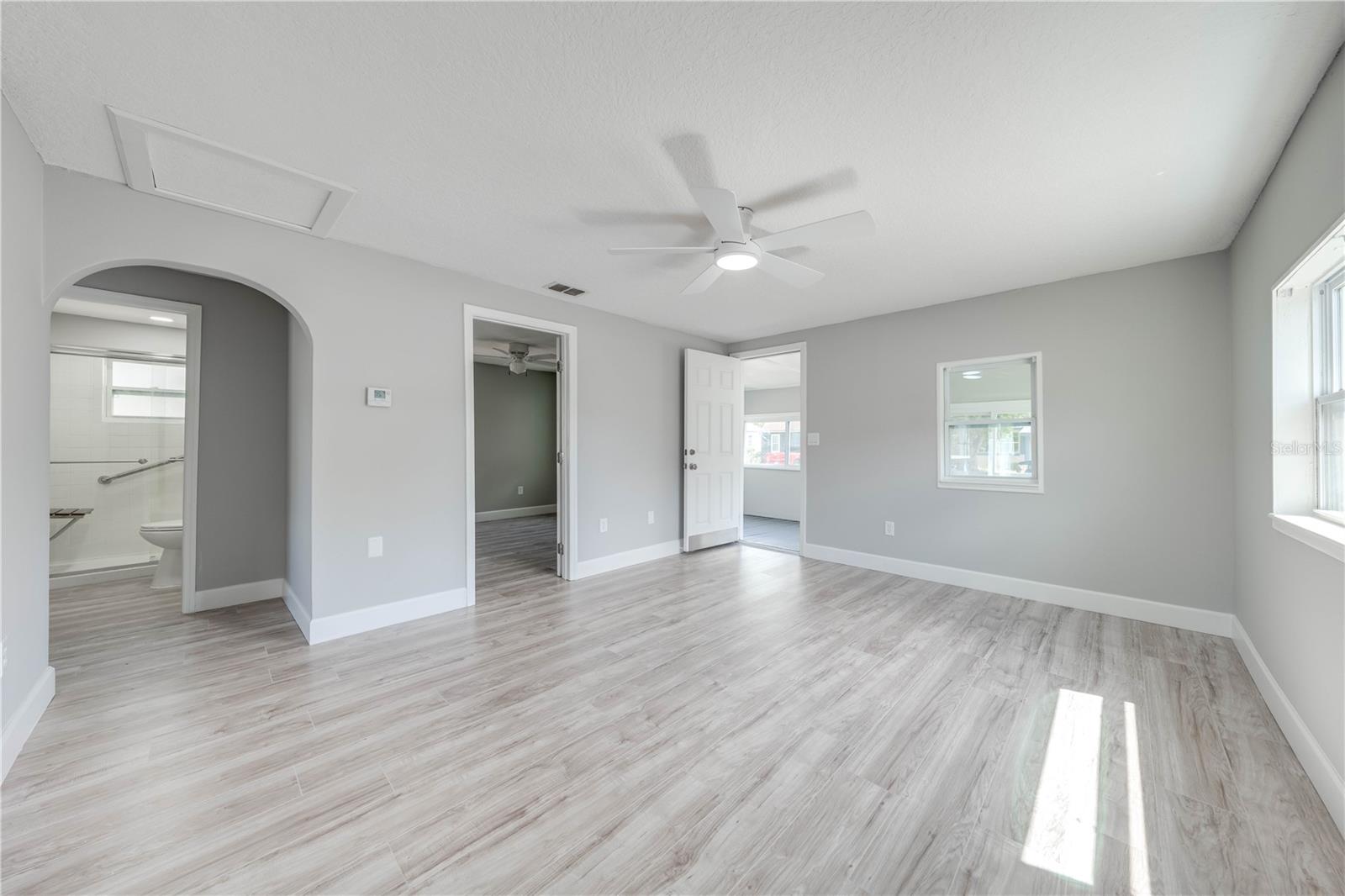 1114 VIRGINIA AVE, ST CLOUD, FL, 34769