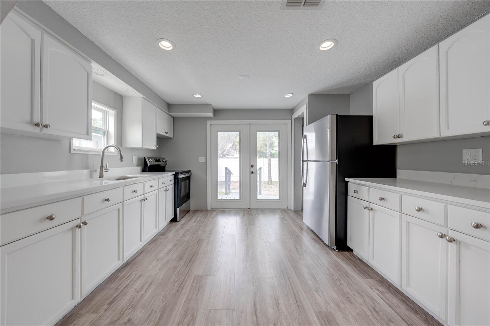 1114 VIRGINIA AVE, ST CLOUD, FL, 34769