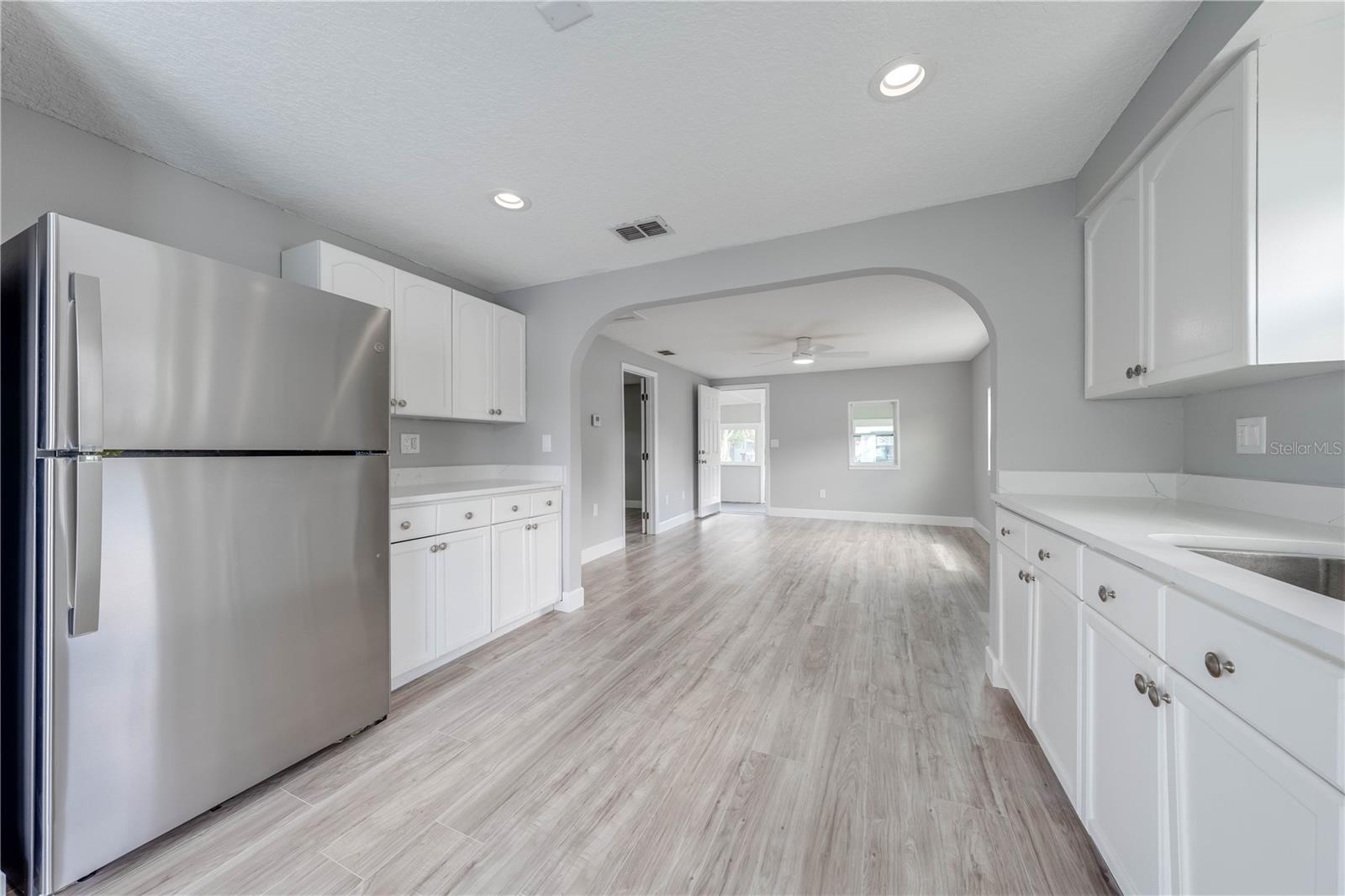 1114 VIRGINIA AVE, ST CLOUD, FL, 34769