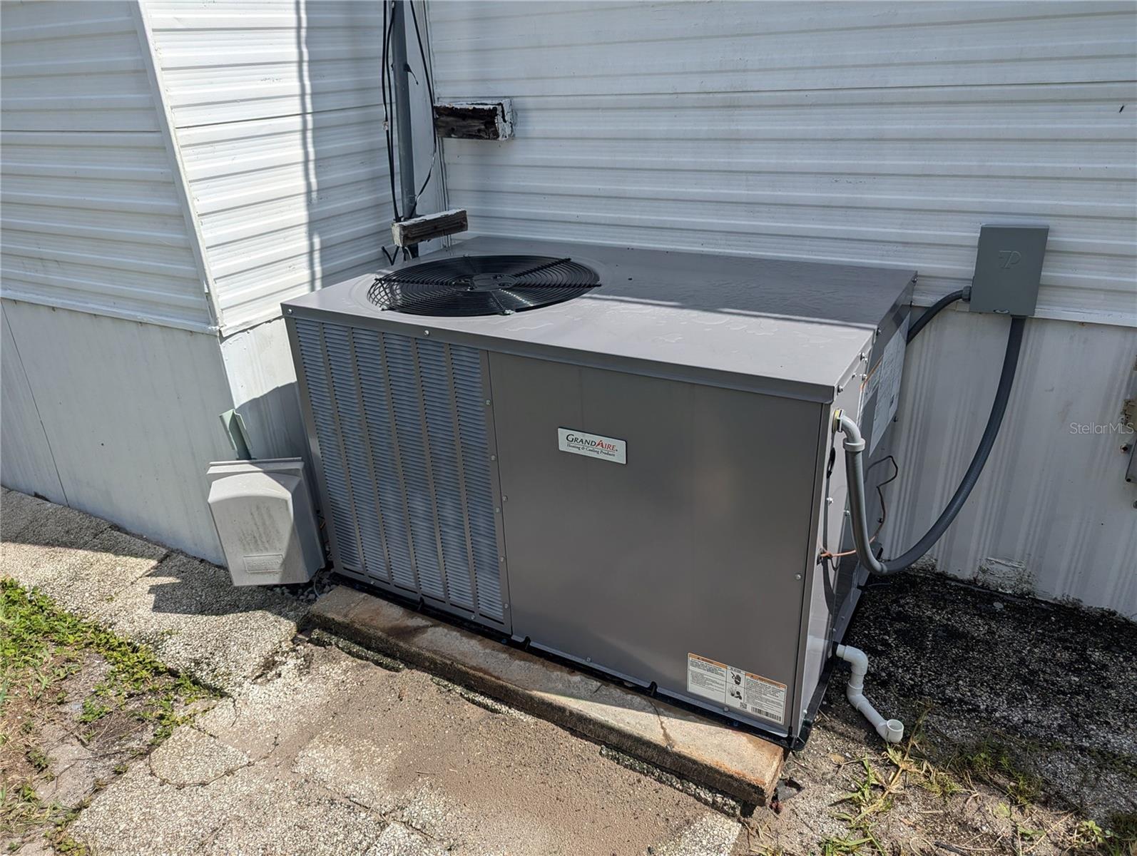 K4902870 Property Photo