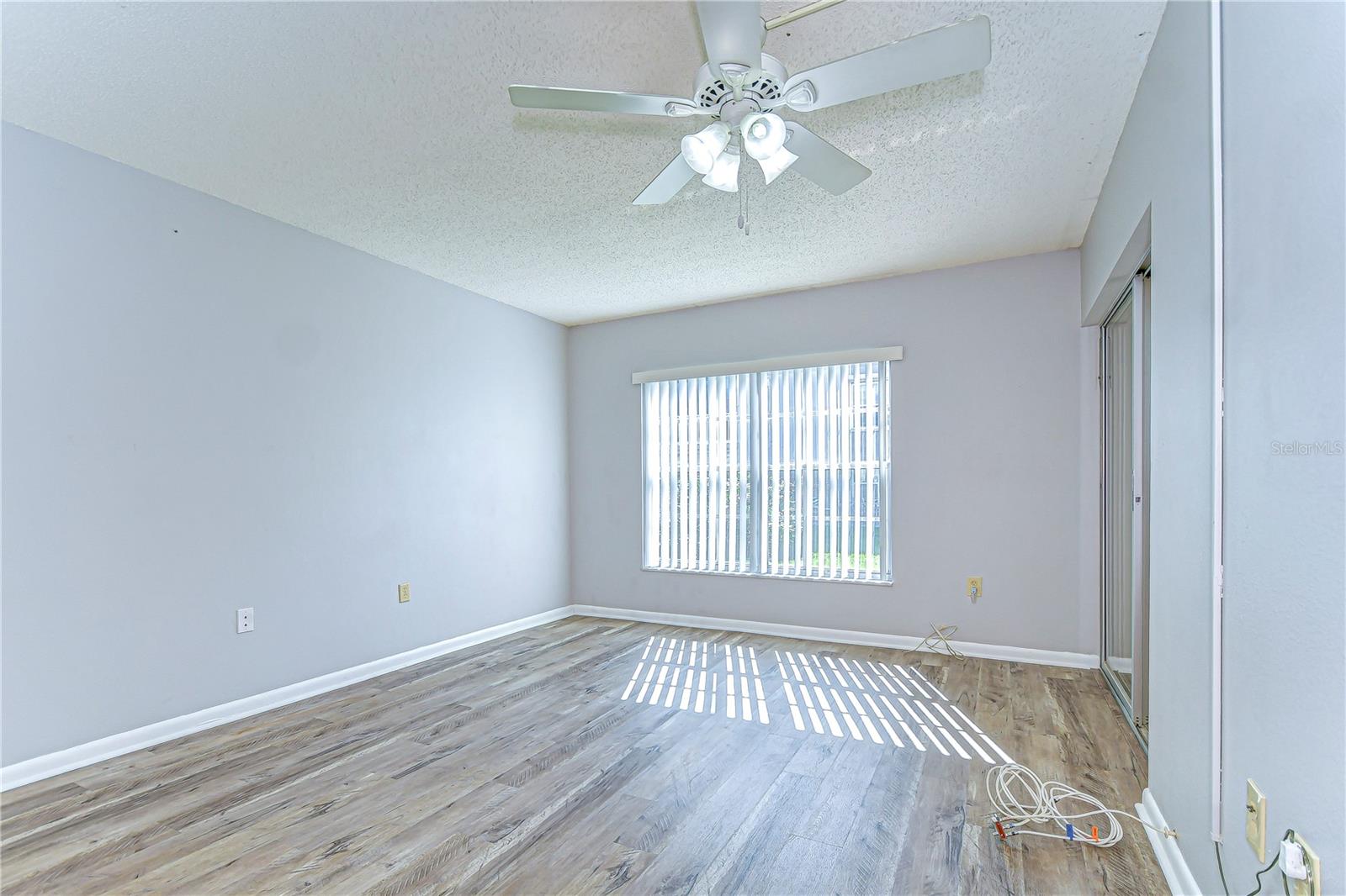 10190 IMPERIAL POINT DR W #8, LARGO, FL, 33774