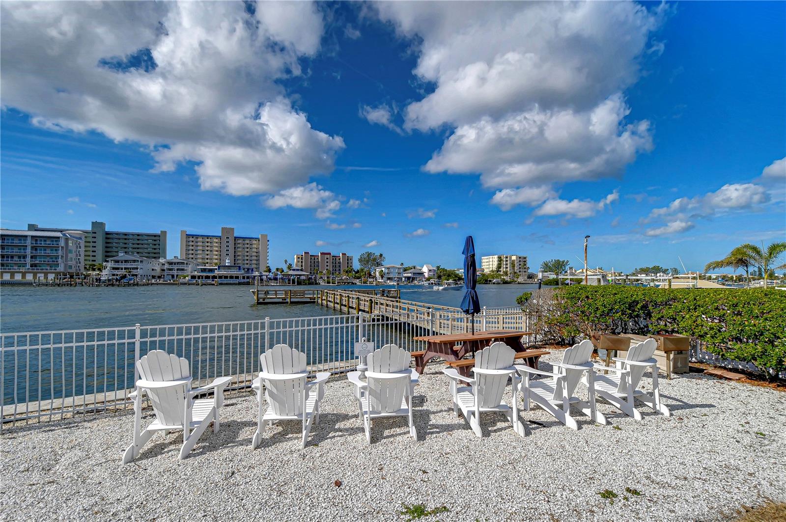 10190 IMPERIAL POINT DR W #8, LARGO, FL, 33774