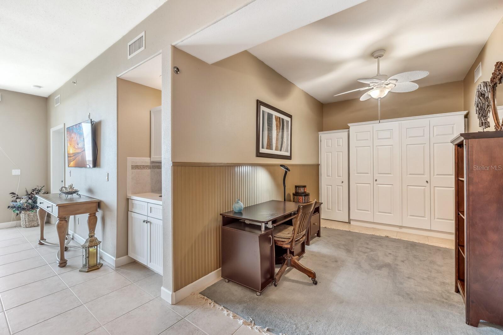 10055 LINKS LN #402, ROTONDA WEST, FL, 33947