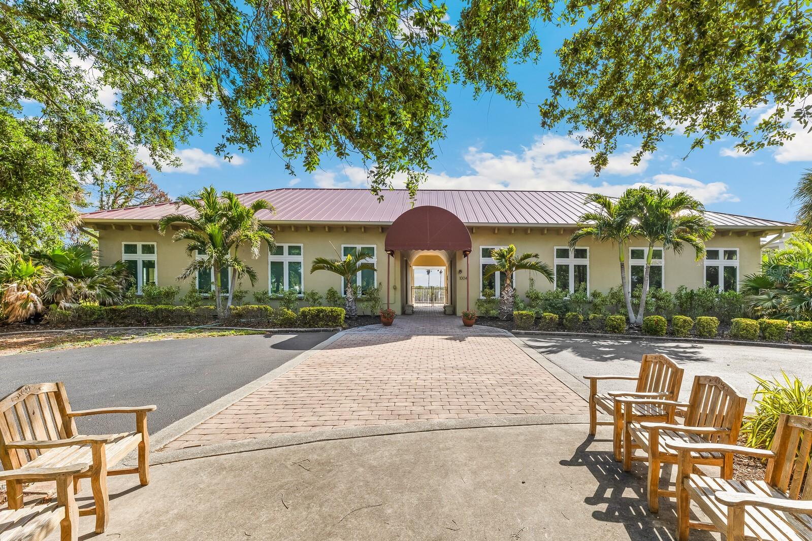 10055 LINKS LN #402, ROTONDA WEST, FL, 33947