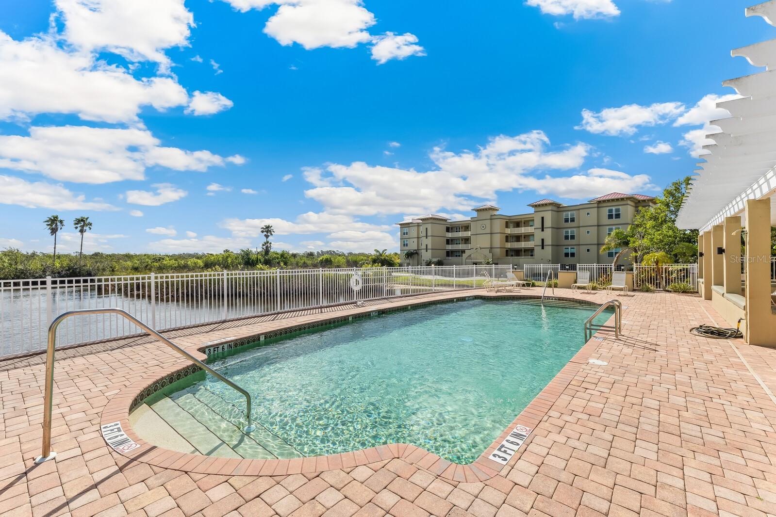 10055 LINKS LN #402, ROTONDA WEST, FL, 33947
