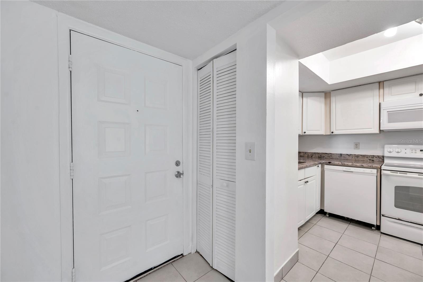 10800 US HIGHWAY 19 N #128, PINELLAS PARK, FL, 33782