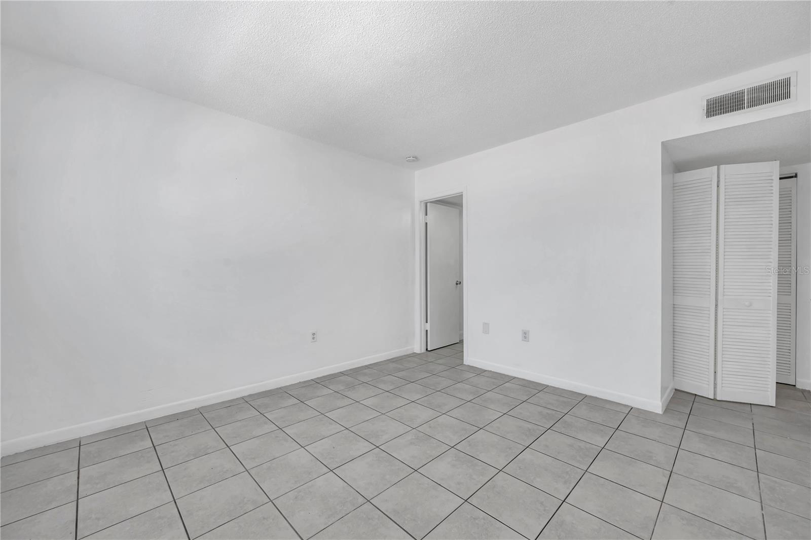 10800 US HIGHWAY 19 N #128, PINELLAS PARK, FL, 33782