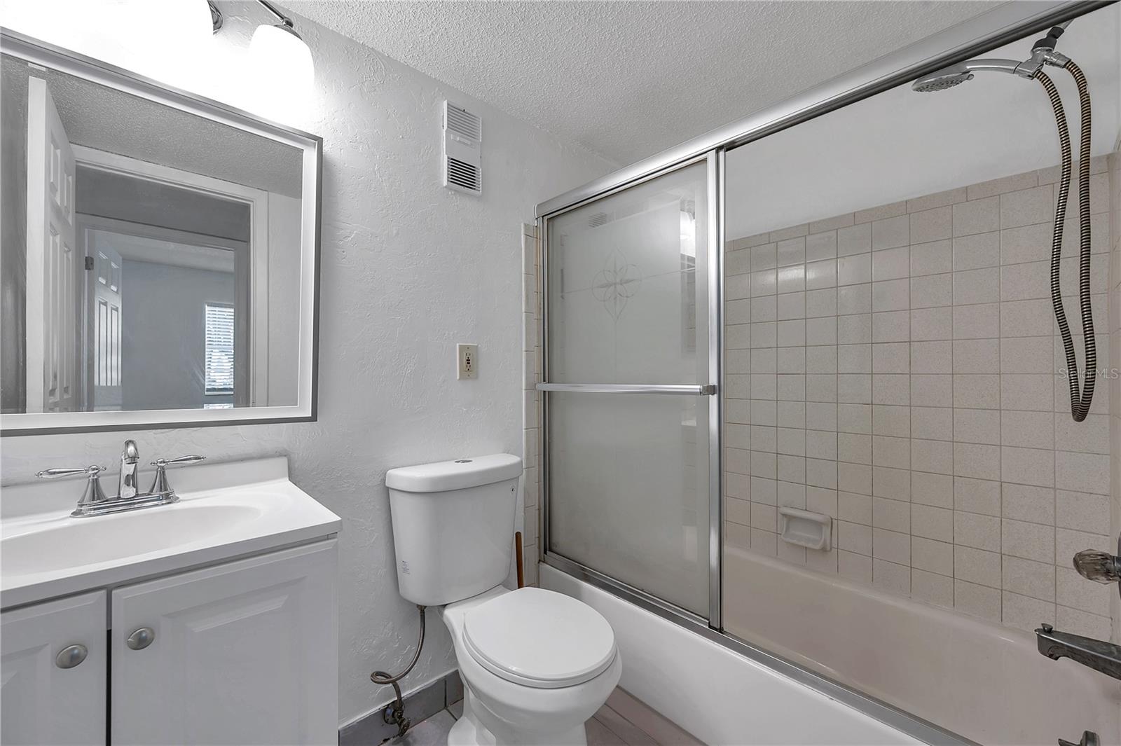 10800 US HIGHWAY 19 N #128, PINELLAS PARK, FL, 33782