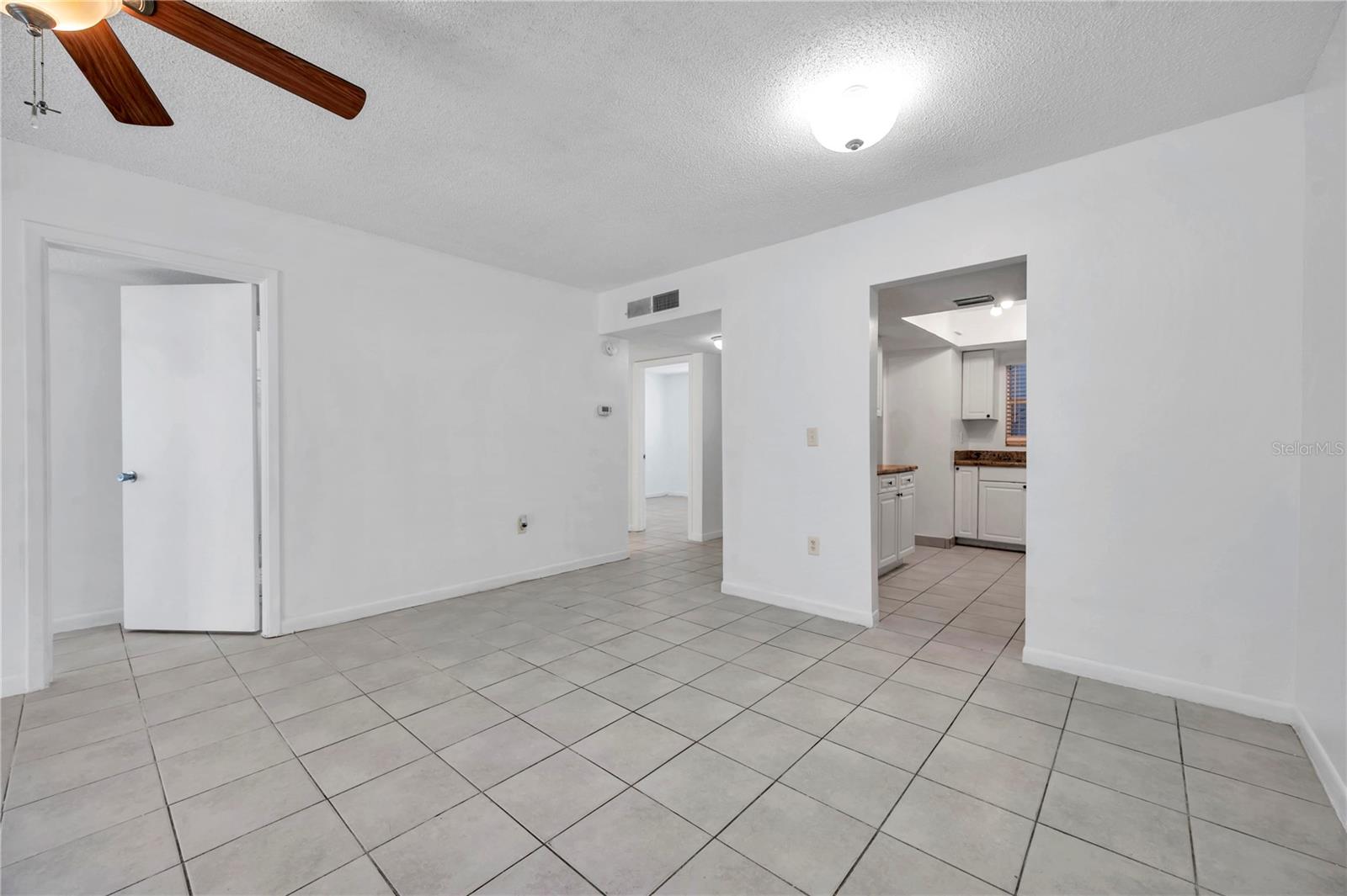 10800 US HIGHWAY 19 N #128, PINELLAS PARK, FL, 33782