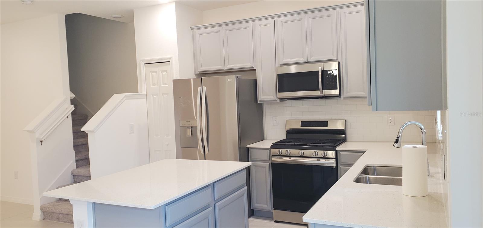 5810 SPOTTED HARRIER WAY, LITHIA, FL, 33547