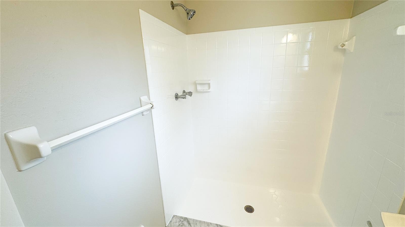 825 SPICEWOOD DR, LAKELAND, FL, 33801