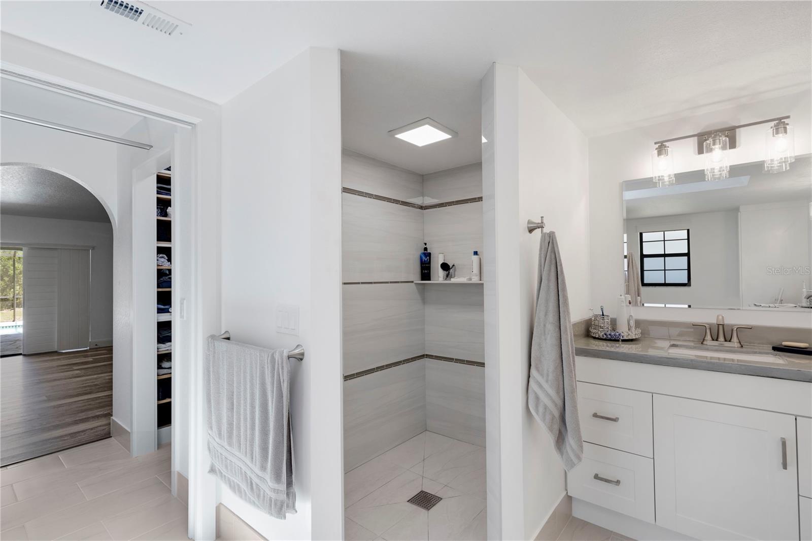 599 ENCARNACION ST, PUNTA GORDA, FL, 33983