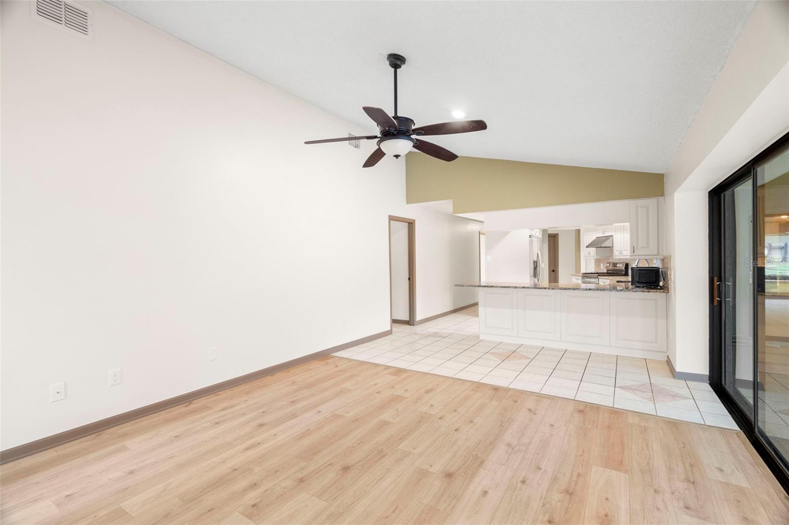 112 ROSEWOOD CT, PALM HARBOR, FL, 34685