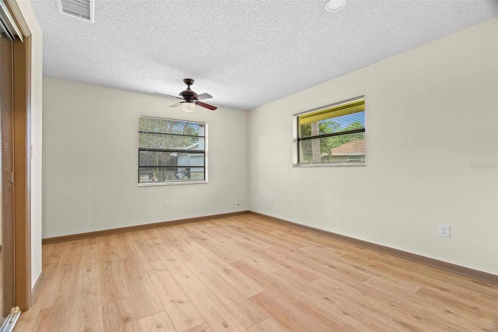 112 ROSEWOOD CT, PALM HARBOR, FL, 34685