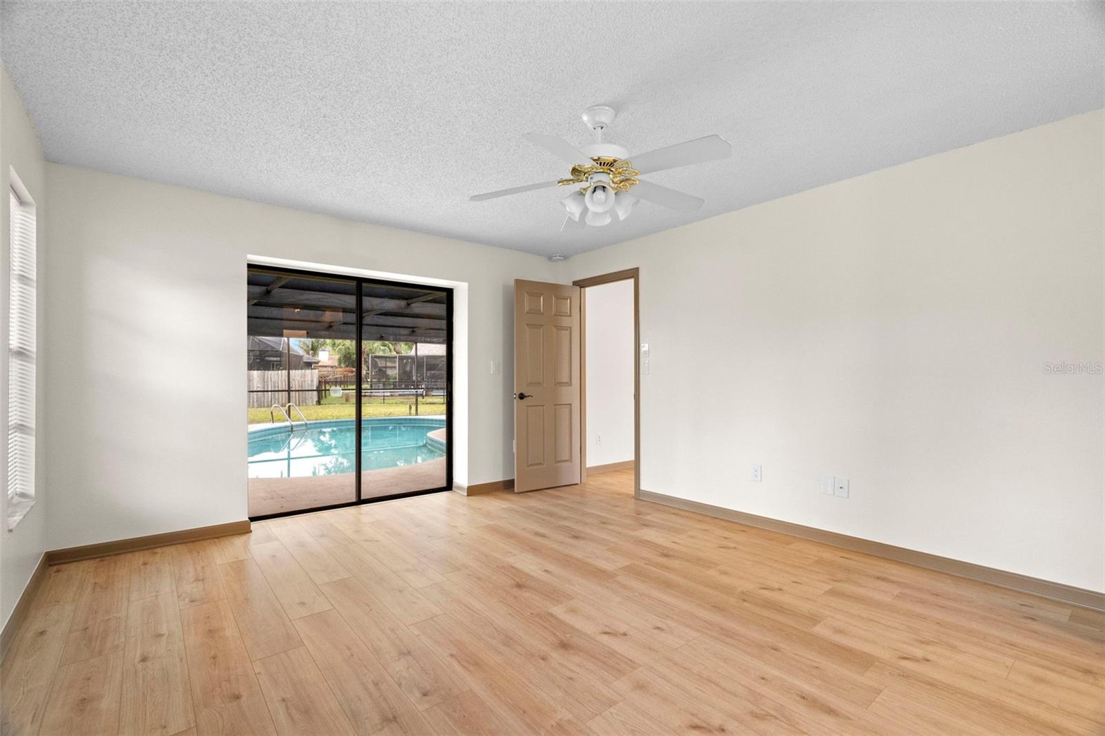 112 ROSEWOOD CT, PALM HARBOR, FL, 34685