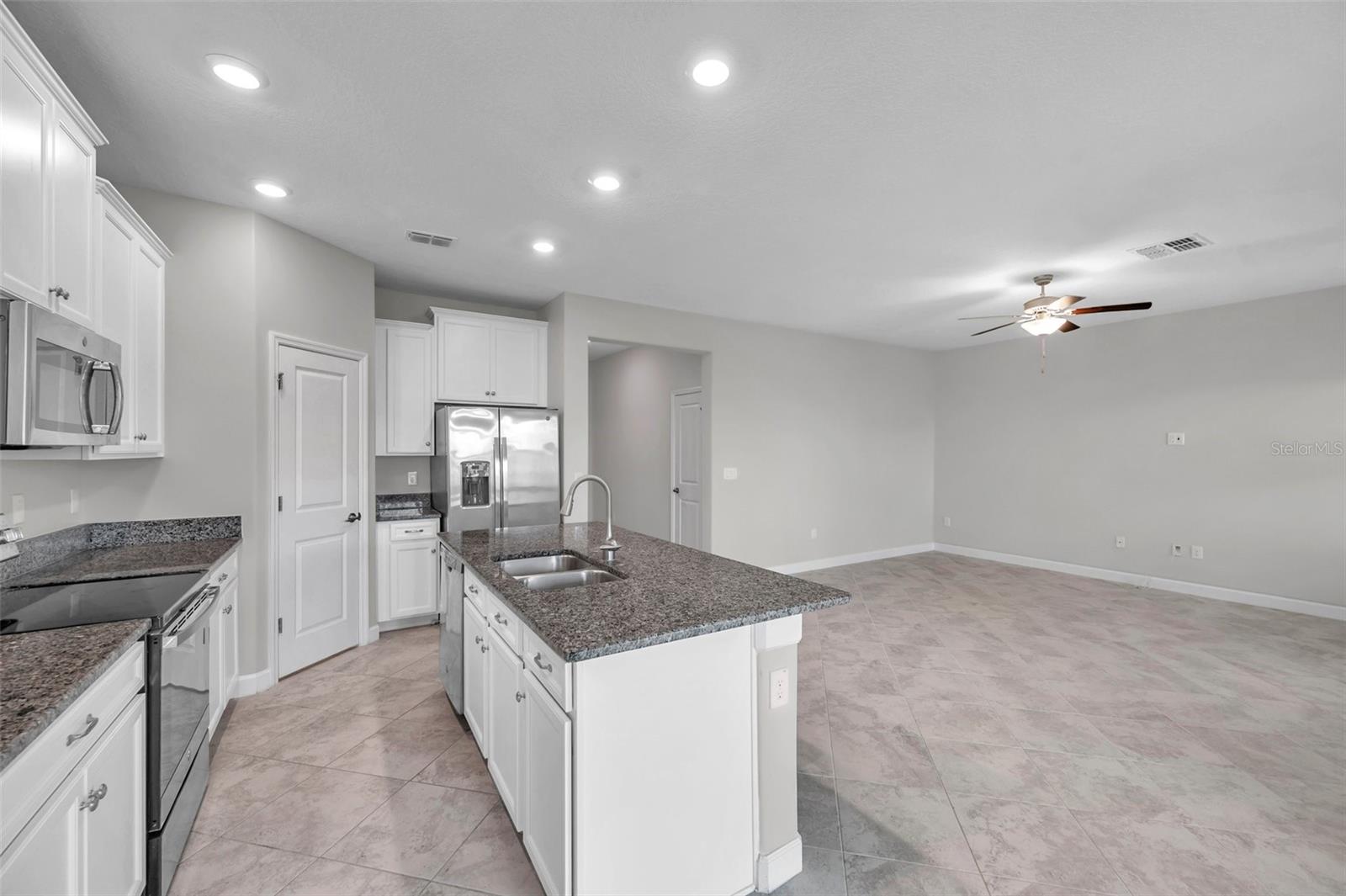 11412 FRESHWATER RIDGE DR, RIVERVIEW, FL, 33569