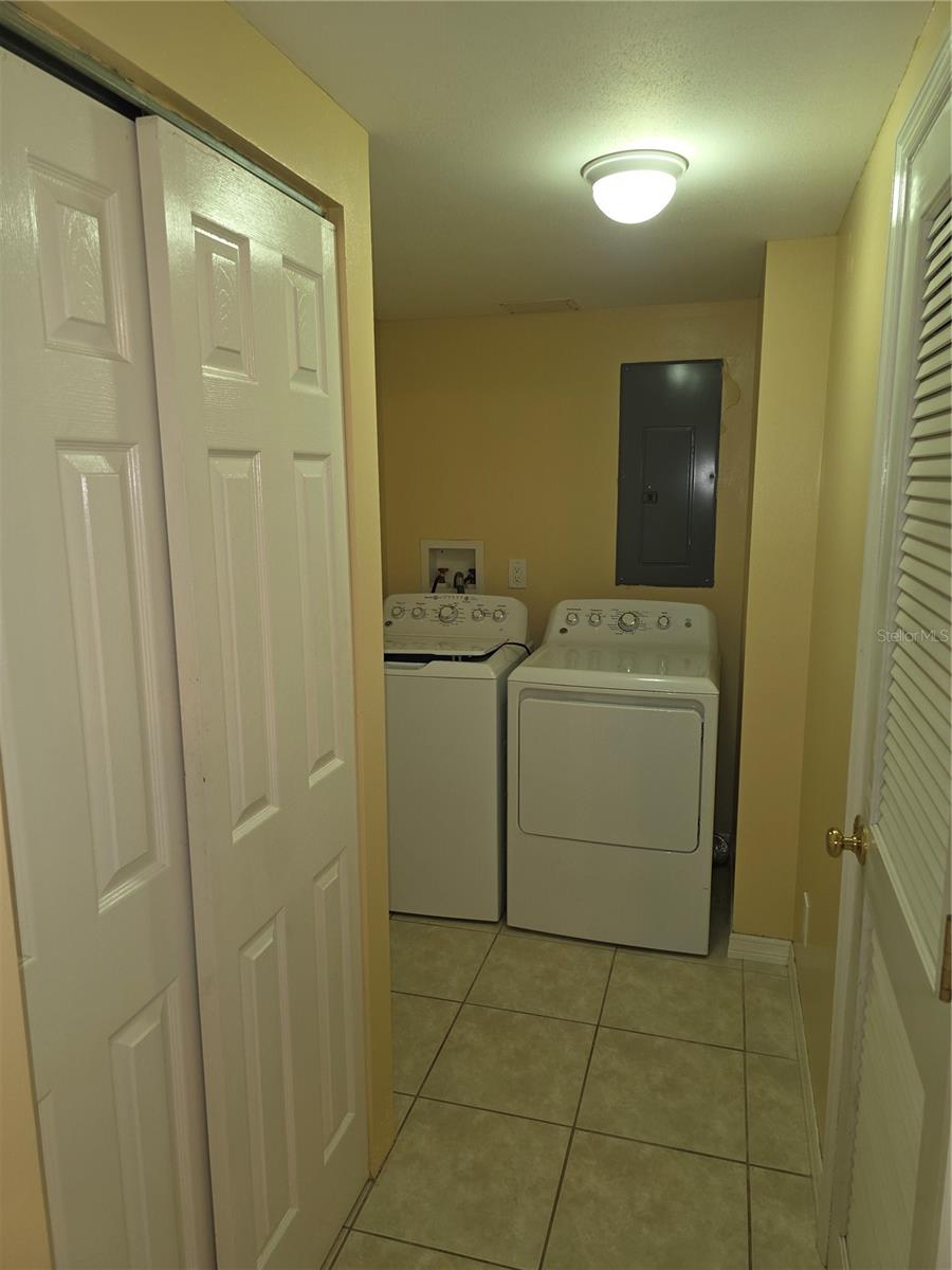 1160 SHARLO CIR, ENGLEWOOD, FL, 34224