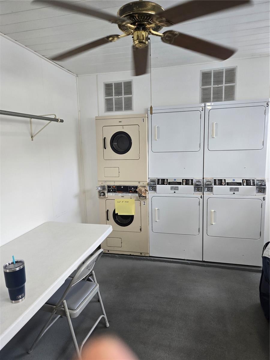 39224 MAHER DR, ZEPHYRHILLS, FL, 33542