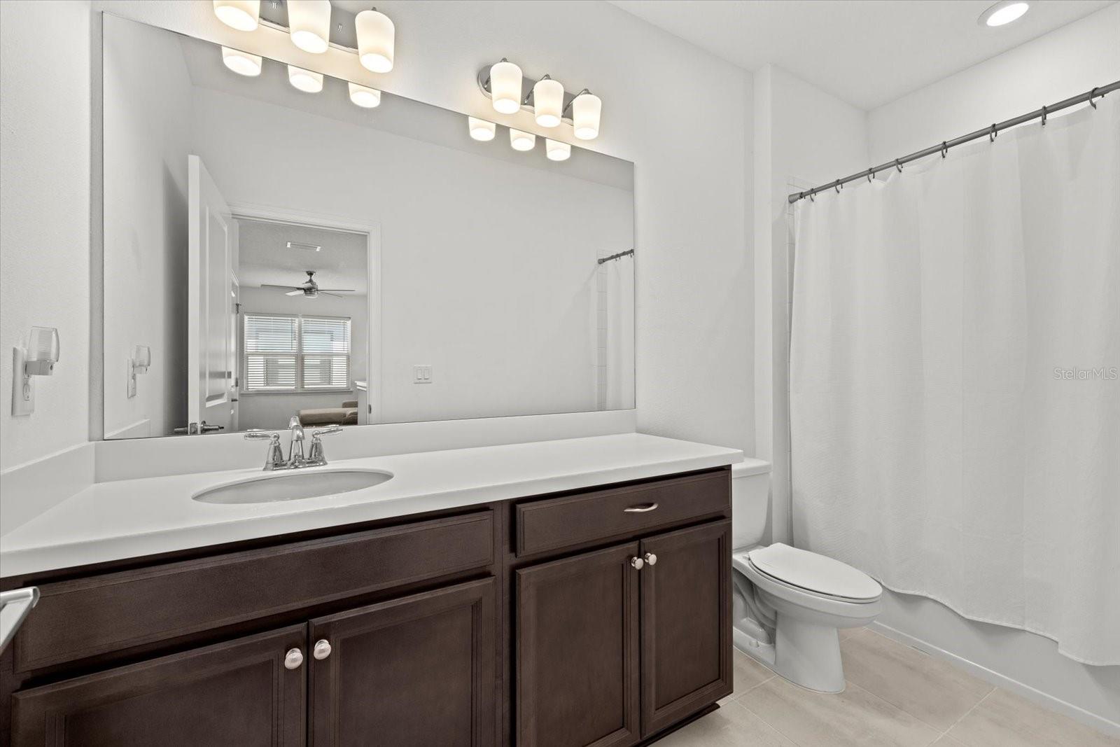 16226 PAYNES MILL DR, BRADENTON, FL, 34211