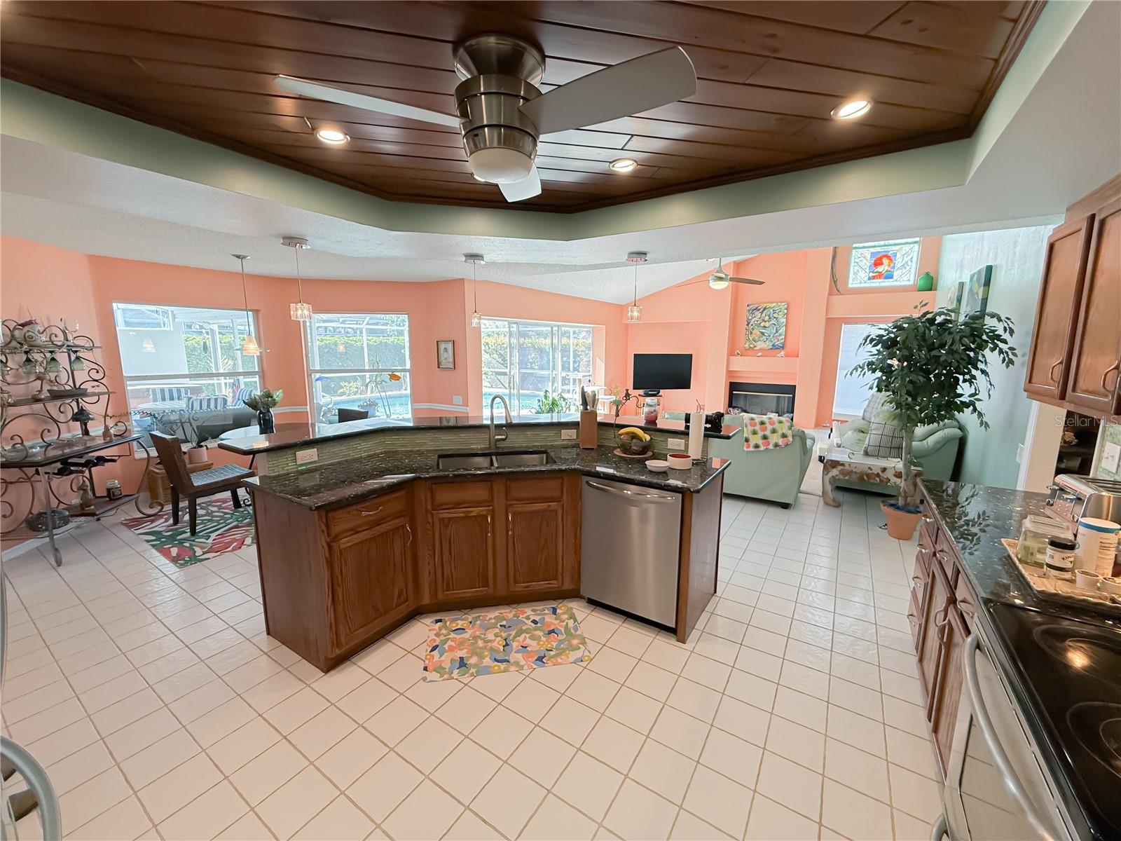 4228 PRESIDENTIAL AVENUE CIR E, BRADENTON, FL, 34203