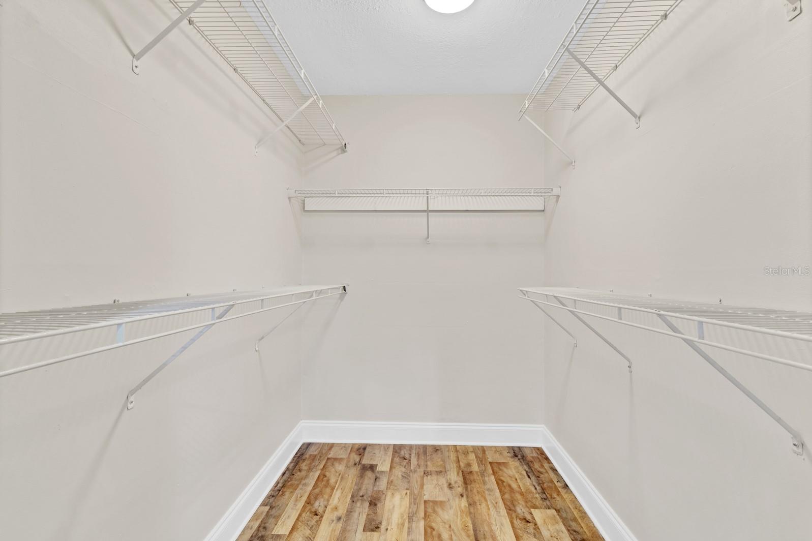 801 FOX VALLEY DR, LONGWOOD, FL, 32779