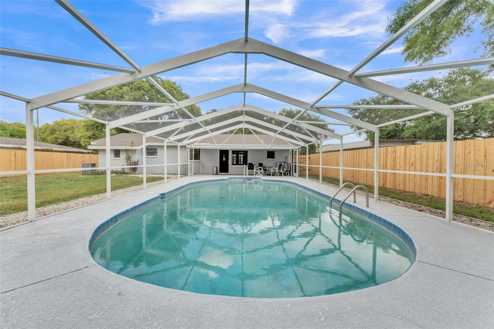 120 SHELTON AVE, AUBURNDALE, FL, 33823