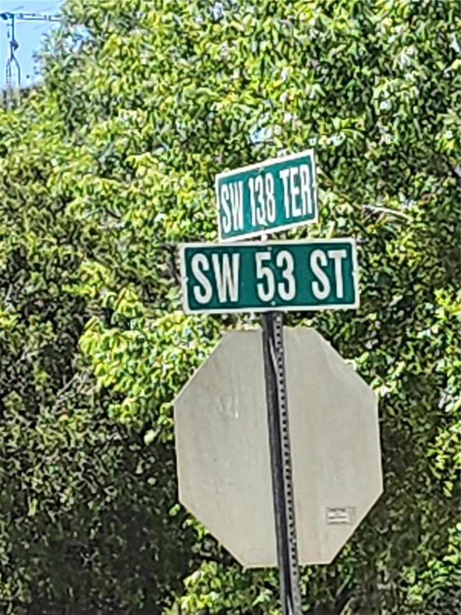 WEST 1/2 OF LOT 2, BLOCK 177, ROLLING HILLS #5, OCALA, FL, 34481