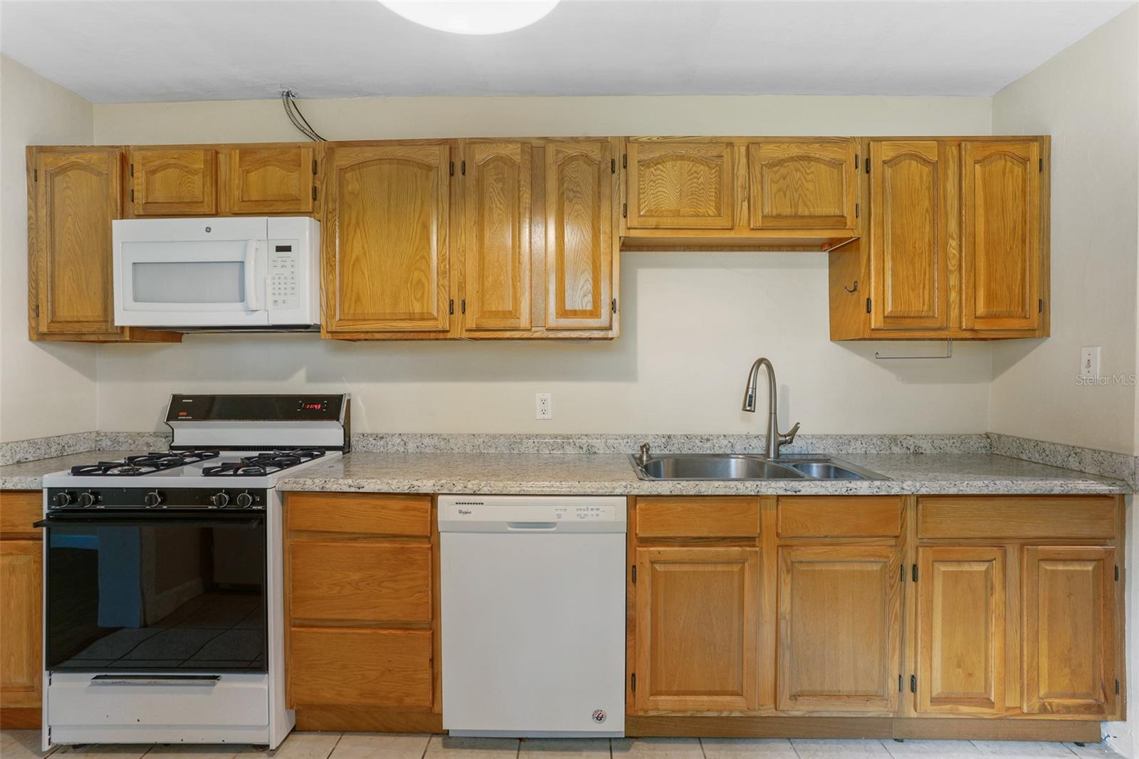 1106 NE 10TH AVE, GAINESVILLE, FL, 32601