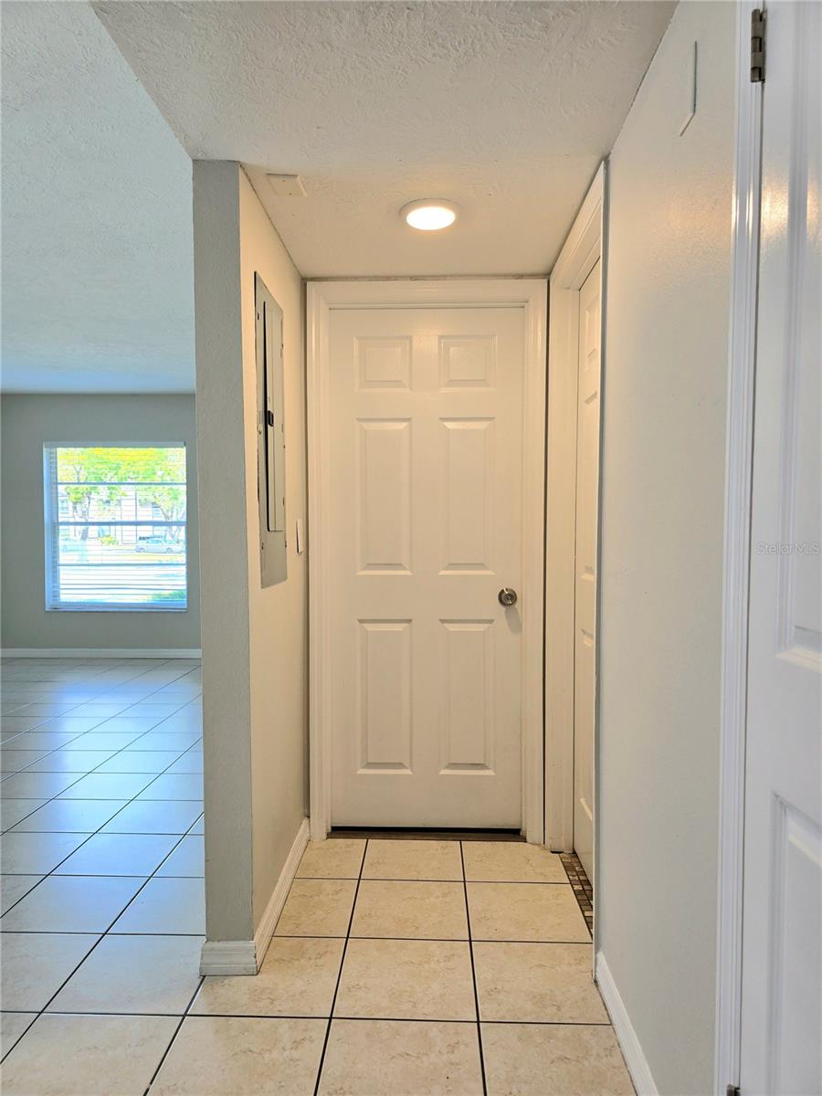 14663 NORWOOD OAKS DR #103, TAMPA, FL, 33613