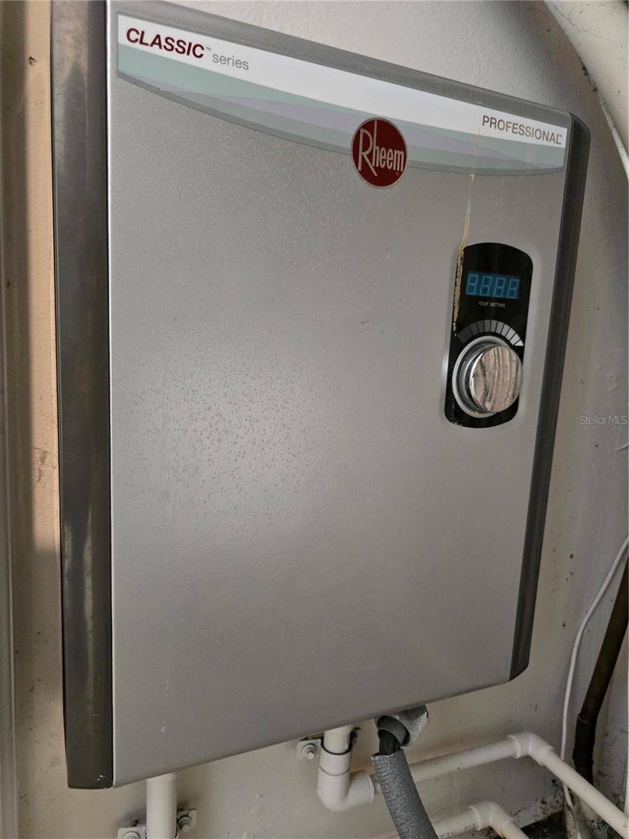 14663 NORWOOD OAKS DR #103, TAMPA, FL, 33613