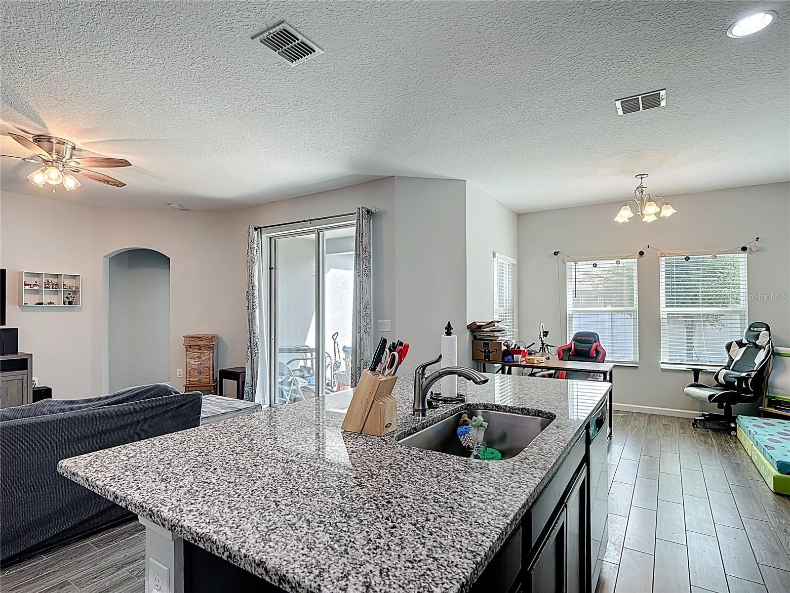 476 MEADOW POINTE DR, HAINES CITY, FL, 33844