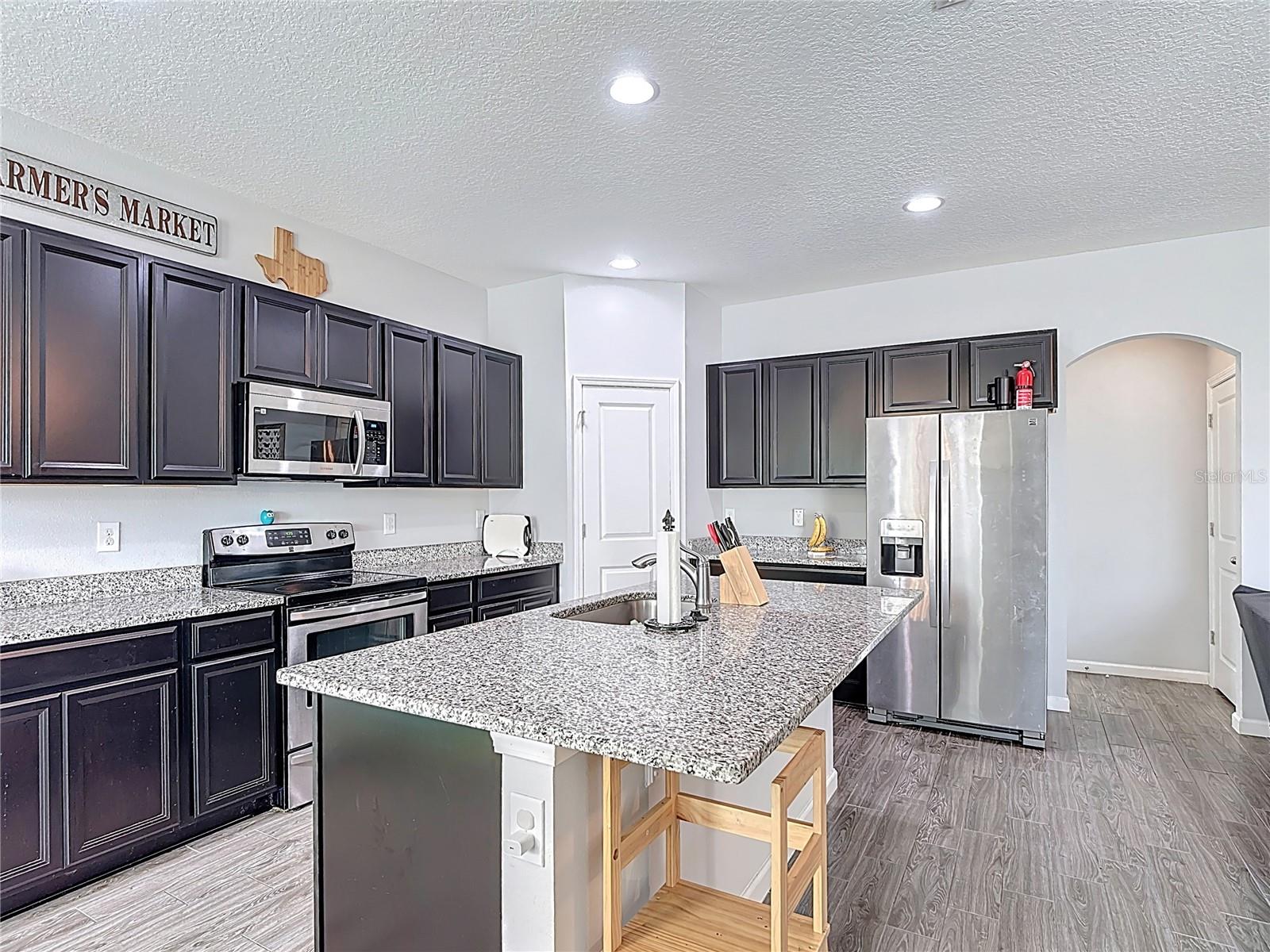 476 MEADOW POINTE DR, HAINES CITY, FL, 33844