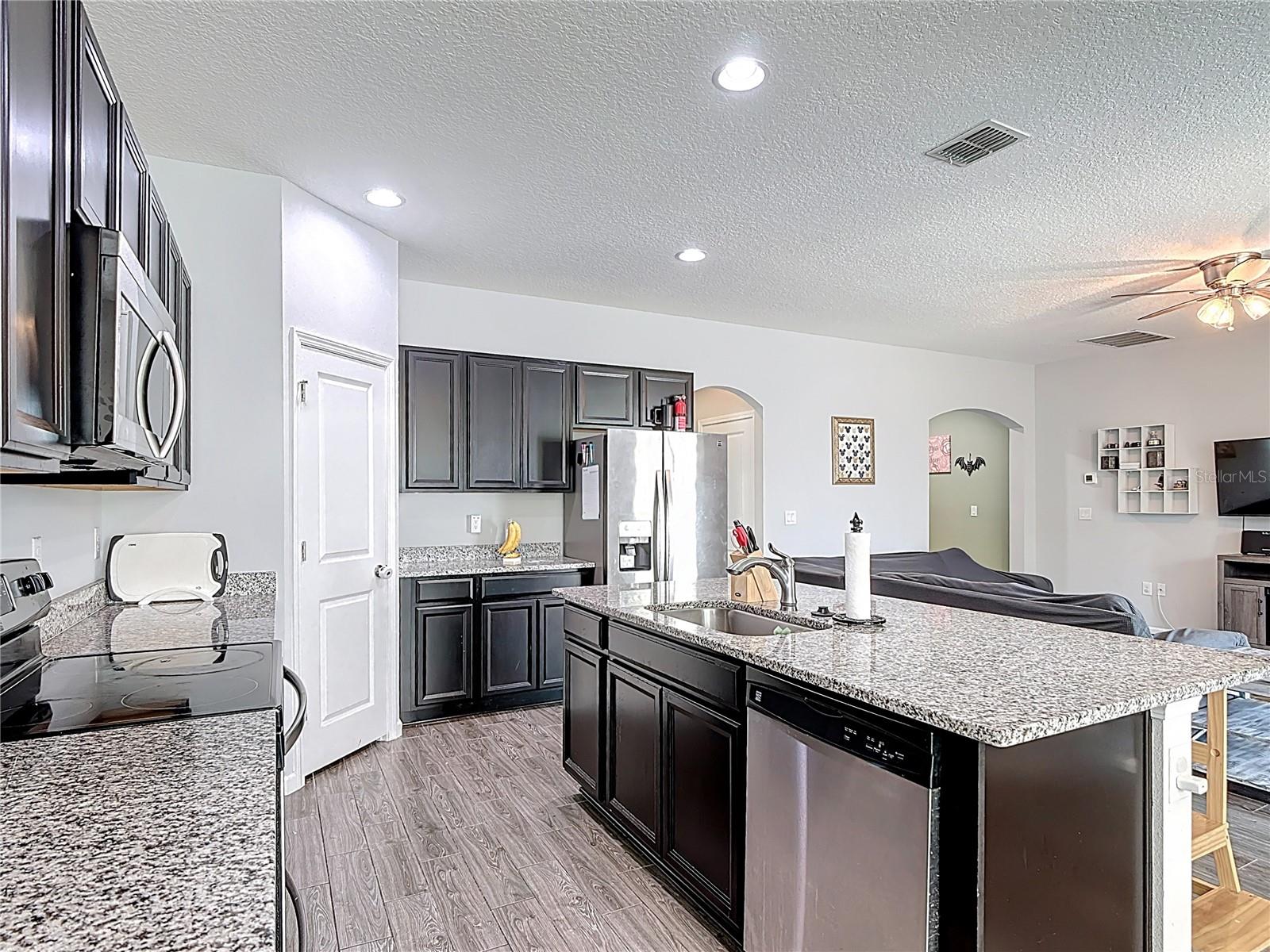 476 MEADOW POINTE DR, HAINES CITY, FL, 33844