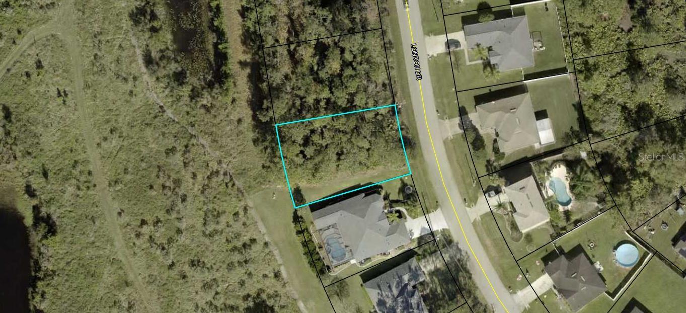 125 LONDON DR, PALM COAST, FL, 32137