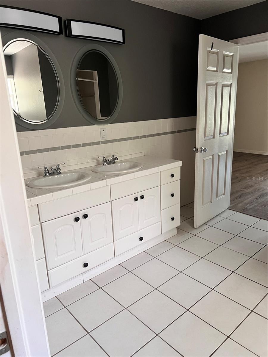 9802 EDEN AVE, HUDSON, FL, 34667