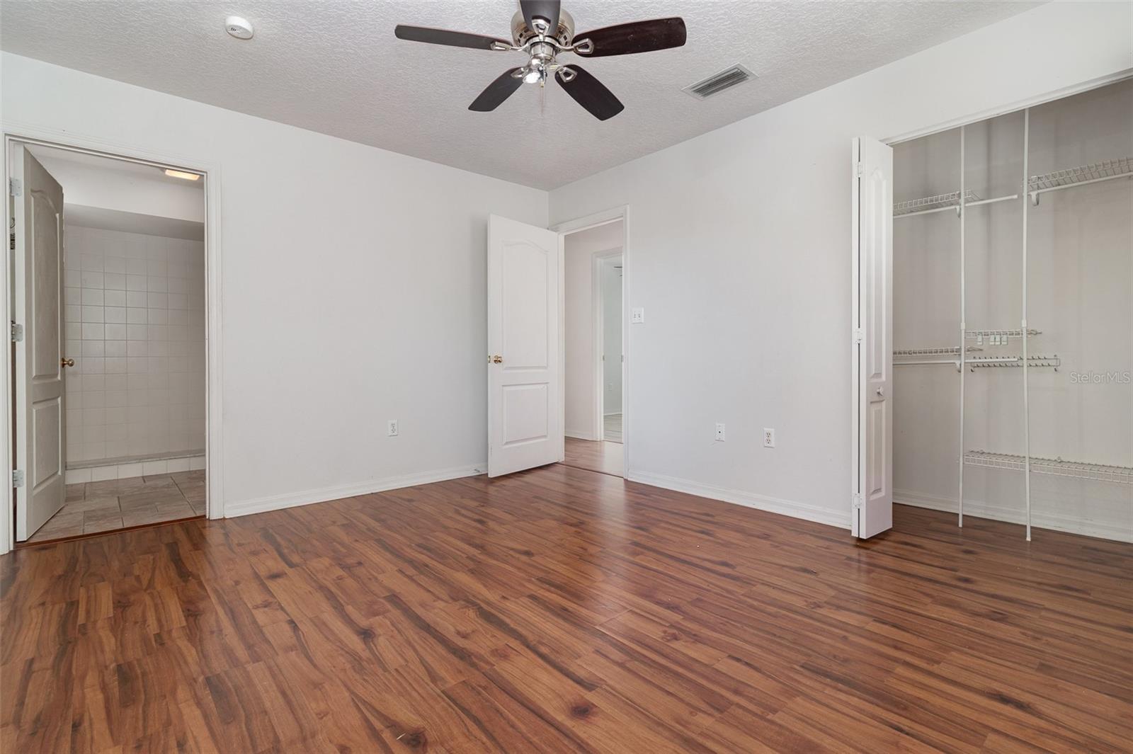 63 ORANGE BLOSSOM DR S, EUSTIS, FL, 32726