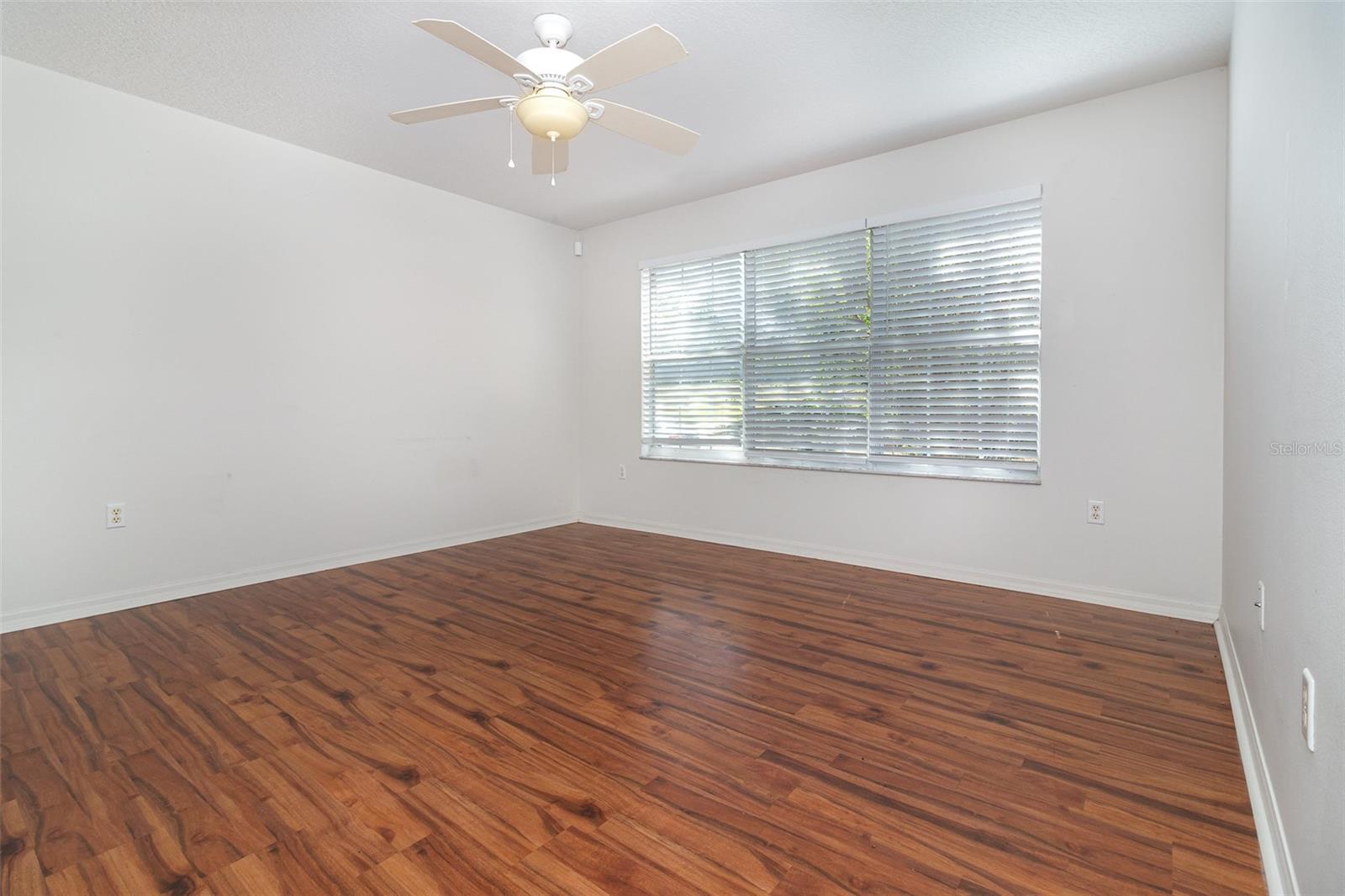 63 ORANGE BLOSSOM DR S, EUSTIS, FL, 32726