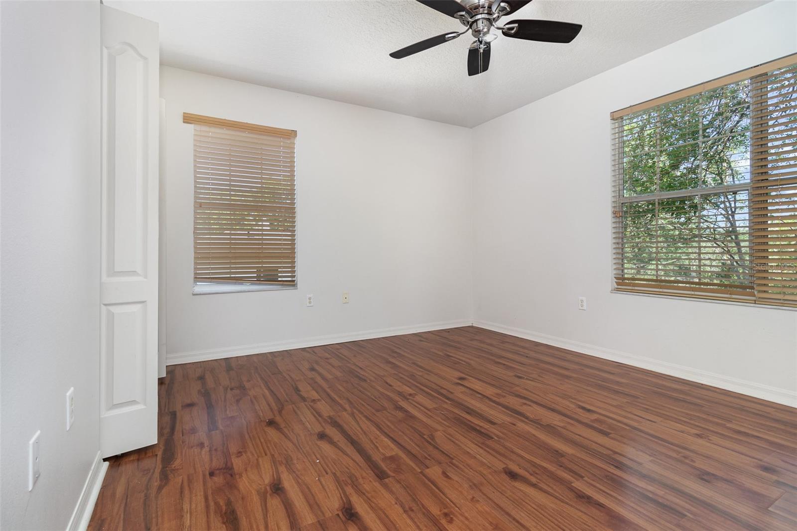 63 ORANGE BLOSSOM DR S, EUSTIS, FL, 32726