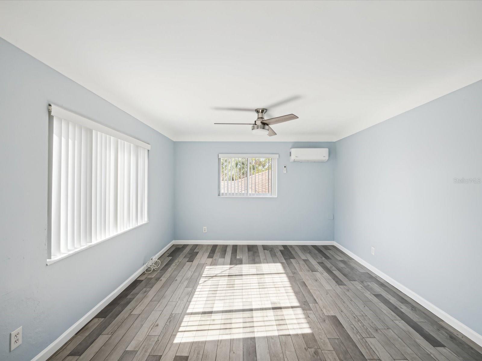 1225 26TH ST N, ST PETERSBURG, FL, 33713