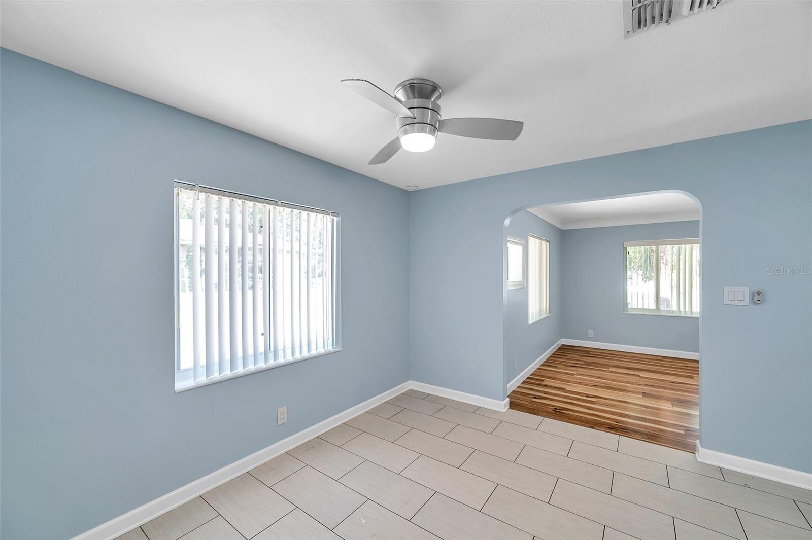 1225 26TH ST N, ST PETERSBURG, FL, 33713