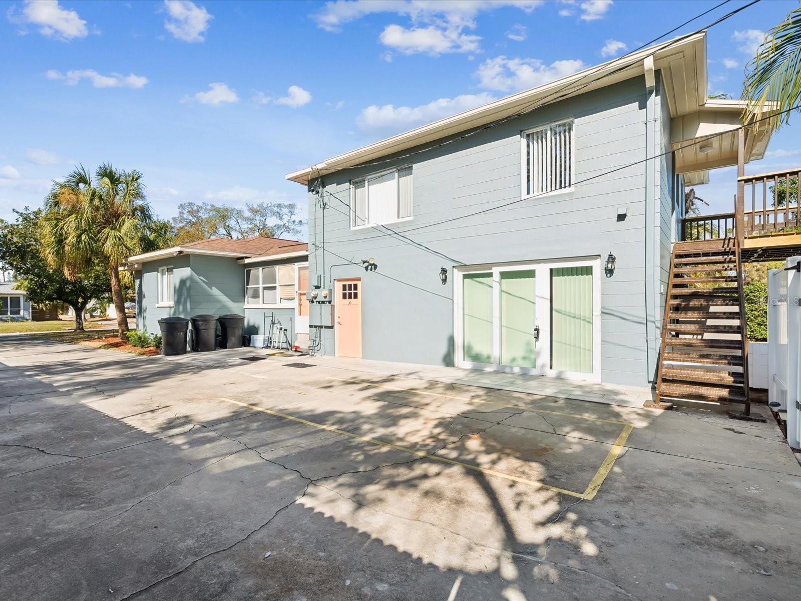 1225 26TH ST N, ST PETERSBURG, FL, 33713