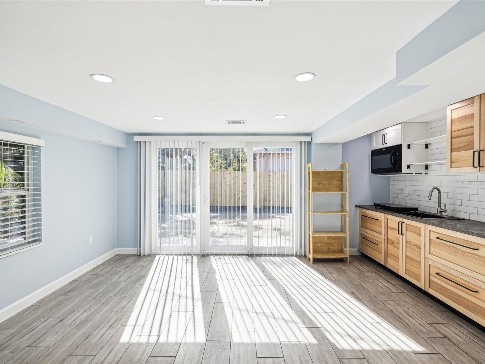 1225 26TH ST N, ST PETERSBURG, FL, 33713