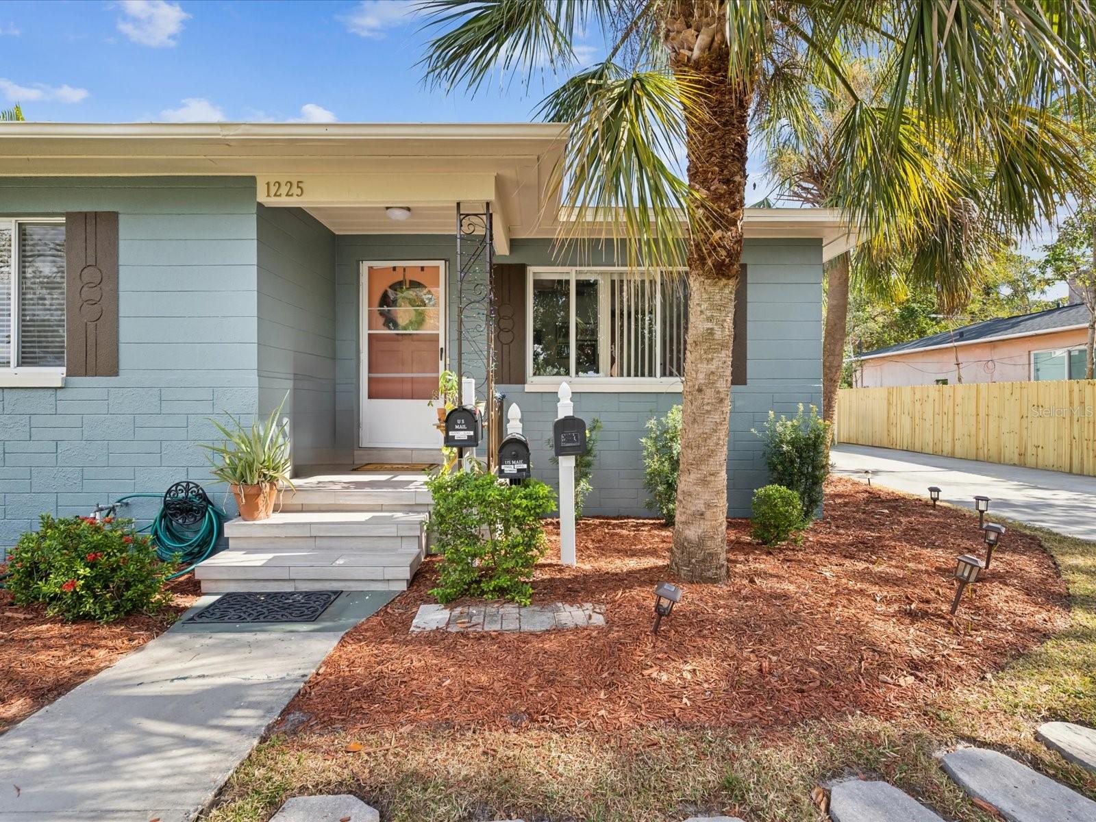 1225 26TH ST N, ST PETERSBURG, FL, 33713