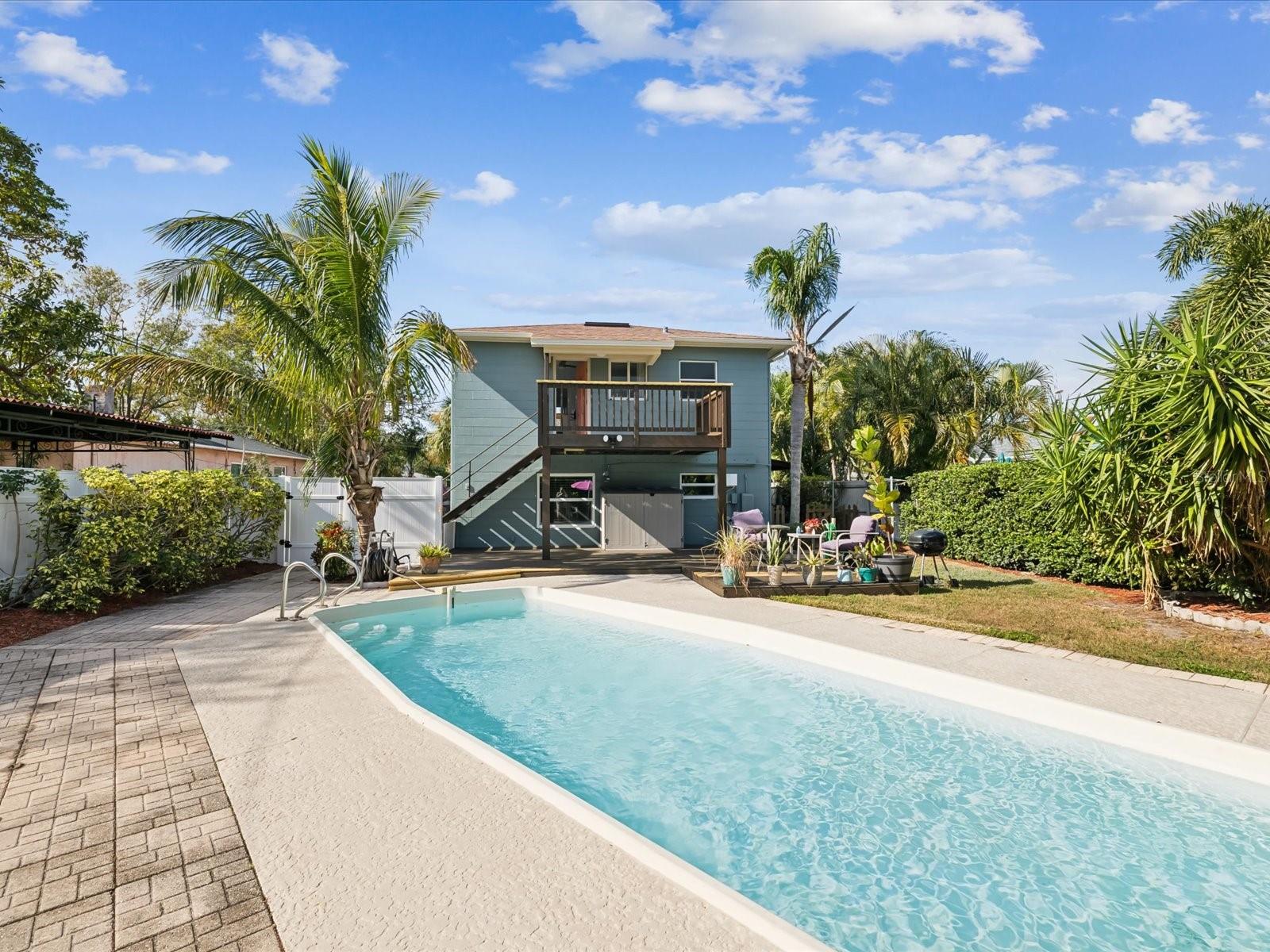 1225 26TH ST N, ST PETERSBURG, FL, 33713