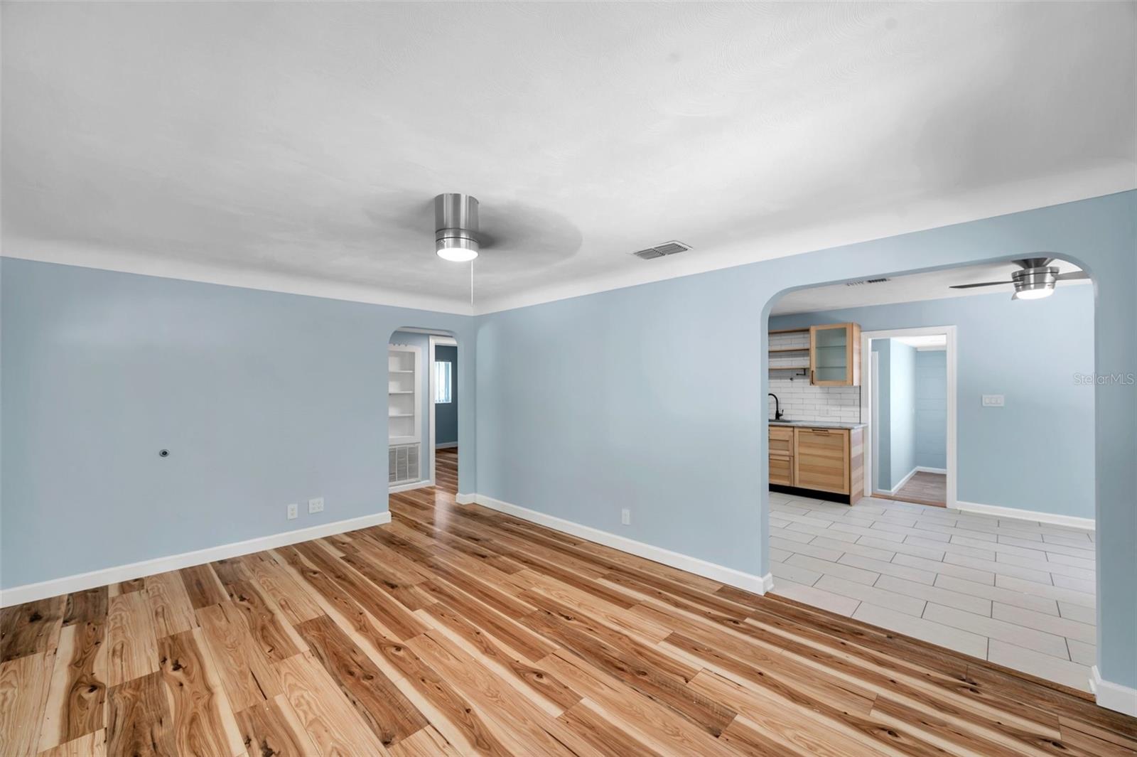 1225 26TH ST N, ST PETERSBURG, FL, 33713