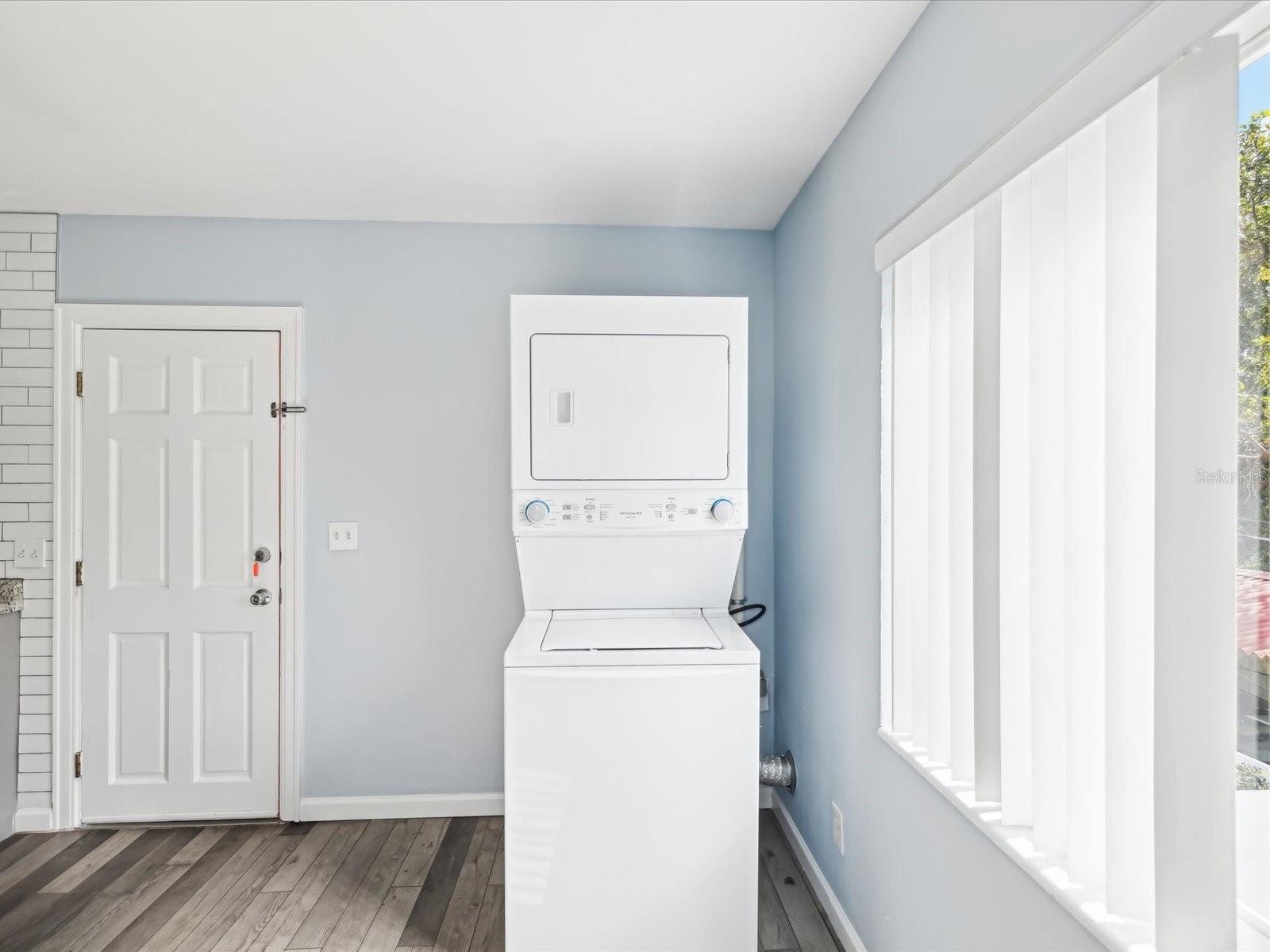 1225 26TH ST N, ST PETERSBURG, FL, 33713