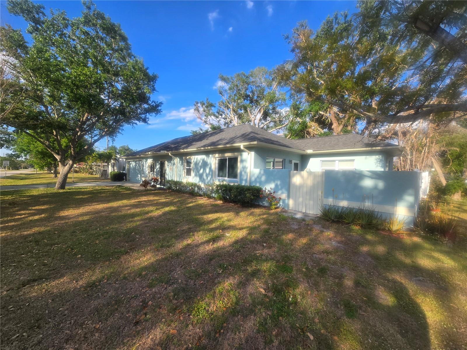 901 GROVELAND AVE, VENICE, FL, 34285