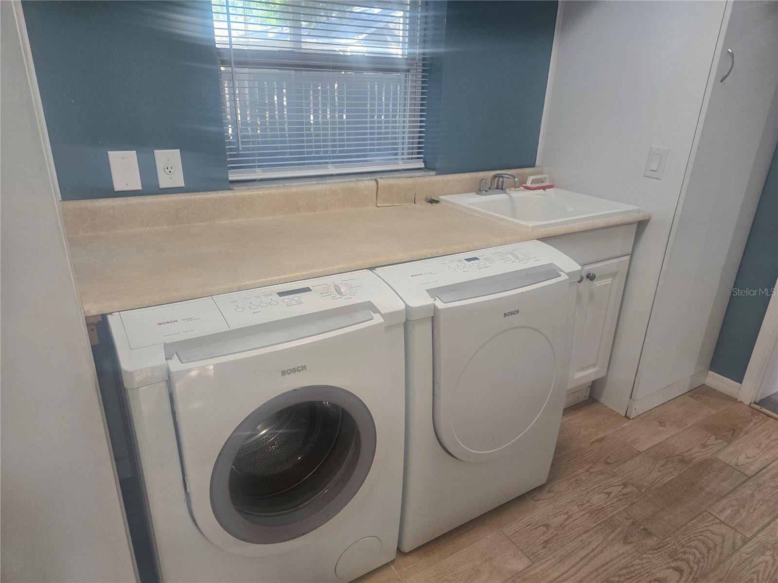 901 GROVELAND AVE, VENICE, FL, 34285