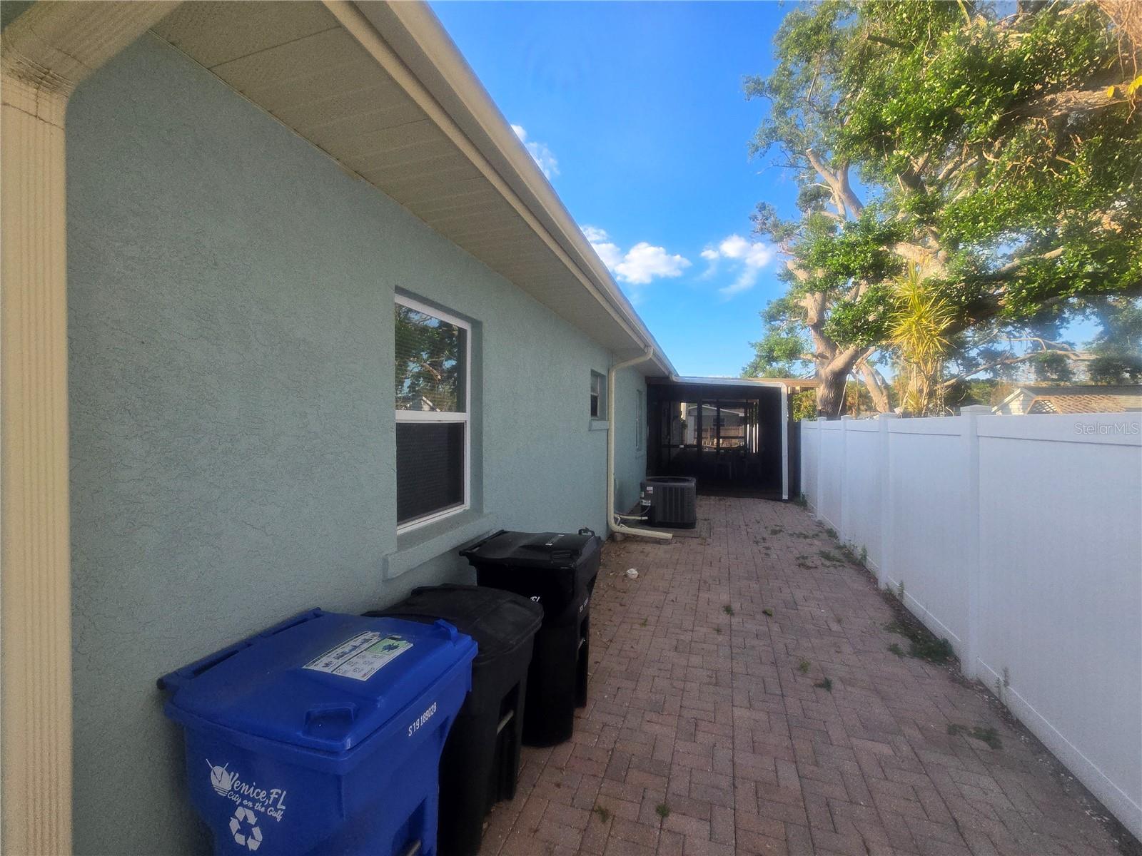 901 GROVELAND AVE, VENICE, FL, 34285